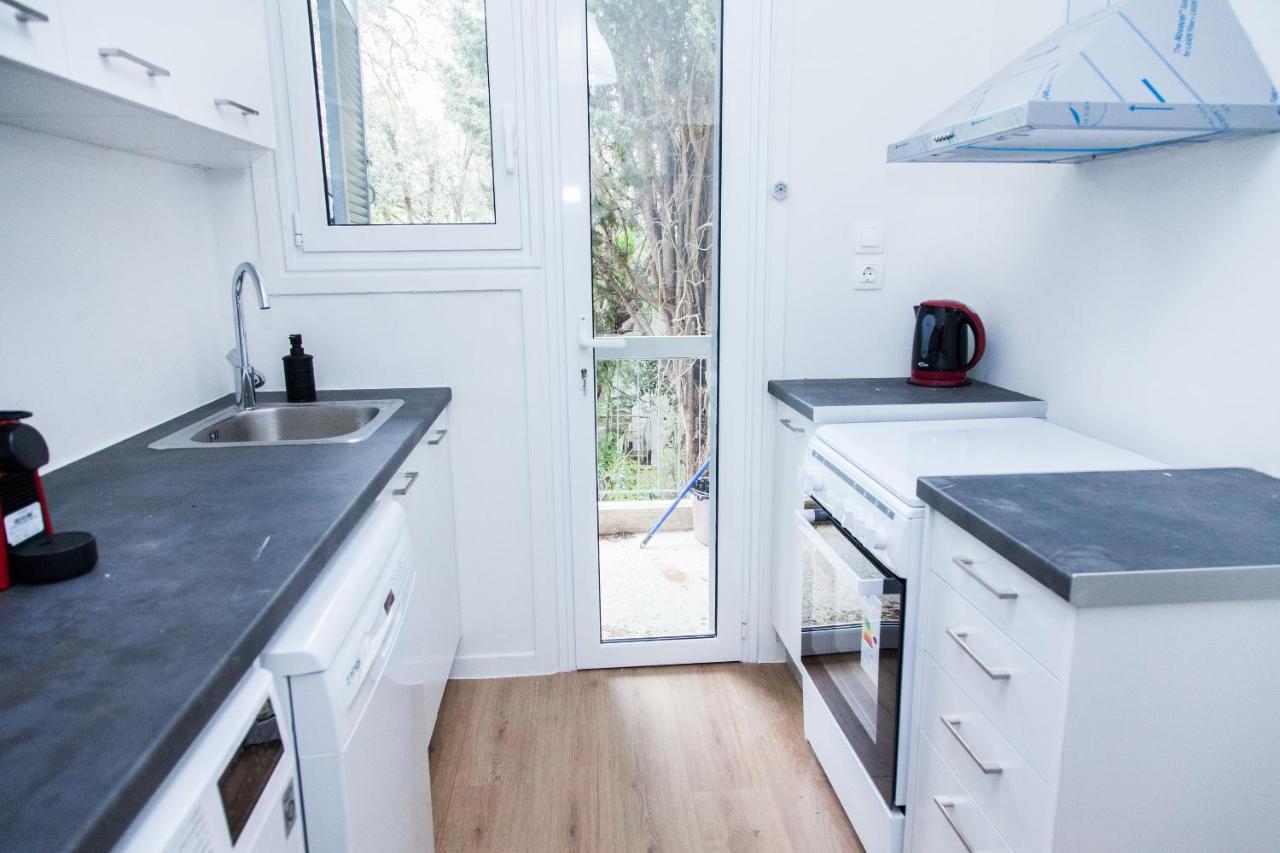 Elegant Apt In Kifisia! Apartment Athens Ngoại thất bức ảnh