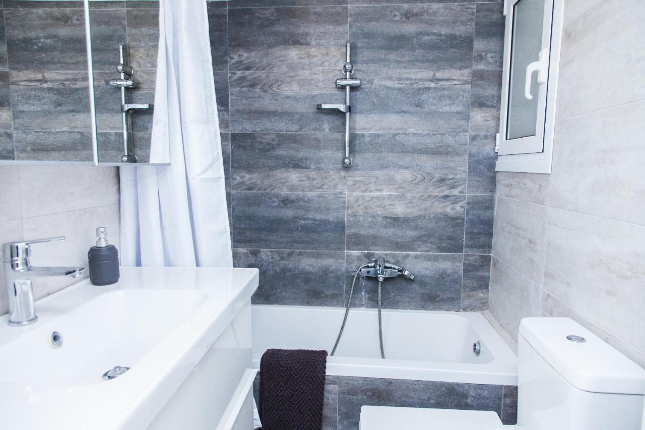 Elegant Apt In Kifisia! Apartment Athens Ngoại thất bức ảnh